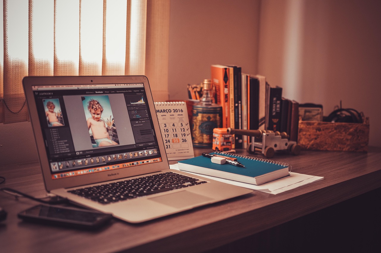 Work-from-Home Business Ideas for Moms